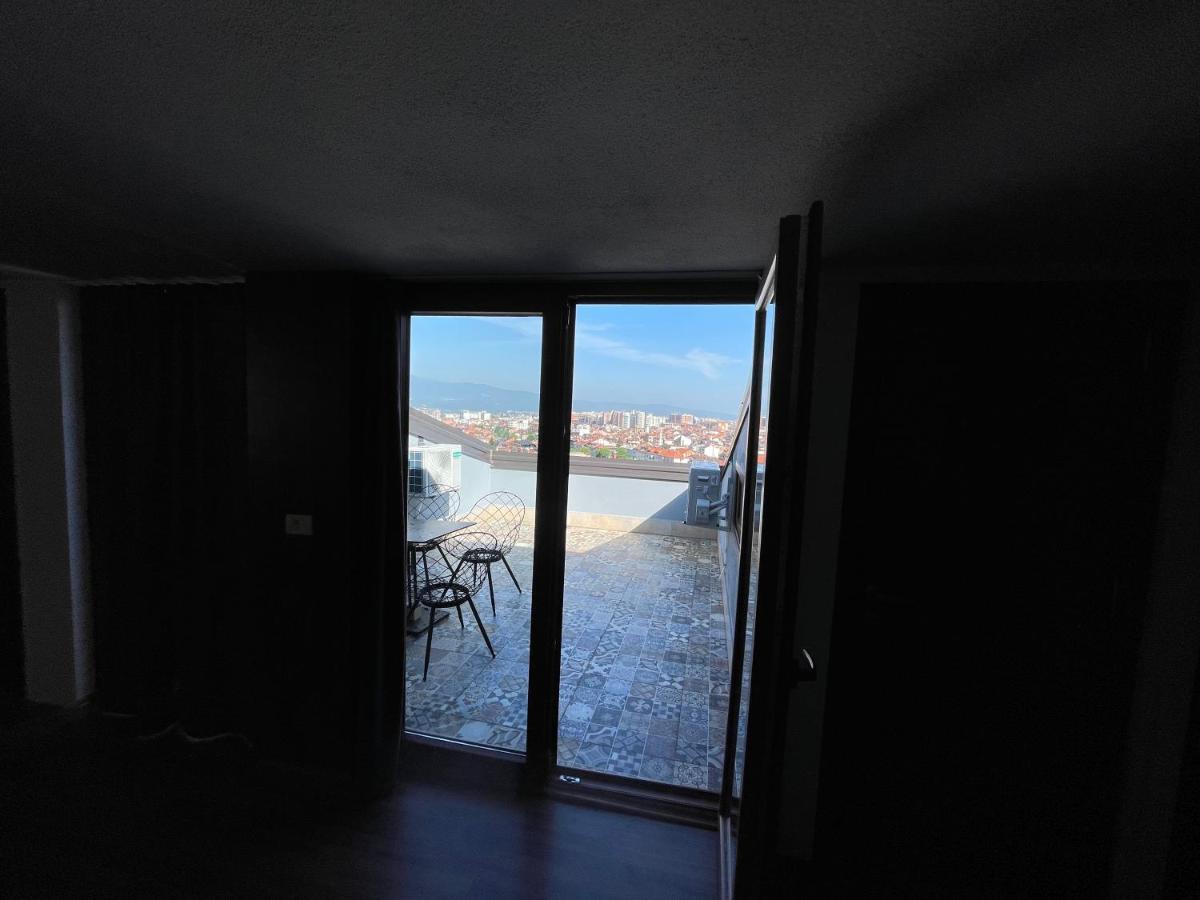 Hotel Hiserra Призрен Экстерьер фото